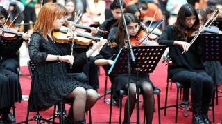 Çocuk Senfoni Yine Sanatseverleri Büyüledi