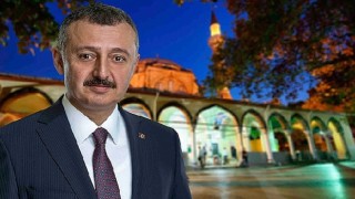 Regaib Kandili'ni tüm insanlık için bir fırsat bilmeliyiz