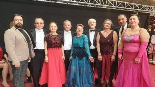 Aktif Yaşlı Merkezi Üyeleri dans yarışmasında 3'üncü oldu