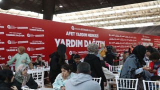Antalya Büyükşehir'den 13 bin 574 depremzede aileye yardım