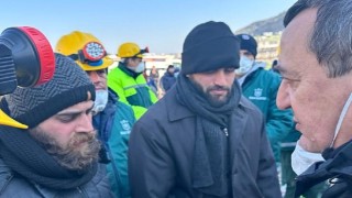 Başkan Batur deprem bölgesinde