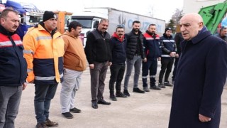 Keçiören Belediyesinden Depremzedelere Aşevi, Ramazan Çadırı ve Ulaşım Hizmeti