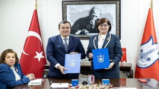 Konak'a STK'lar ile üç imza