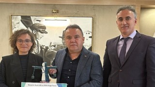 Antalya Büyükşehir Belediyesi'nin 16. Çevre Ödülü Güney Afrika'dan
