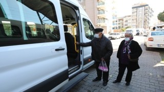 Bayraklı'da “ücretsiz pazar servisi” dönemi
