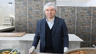 Bergama Belediyesi Aşevi'nden her gün 800 kişiye sıcak yemek
