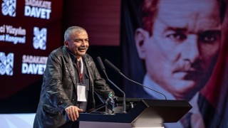 Sırrı Süreyya Önder: Tunç Soyer, gücü görünenin çok ötesinde bir başlangıç yaptı