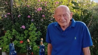 Adalı Nino'dan resim sergisi