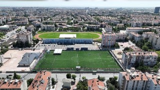Selçuklu Belediyesi Sentetik Çim Saha ve İdari Bina düzenlenen törenle açıldı