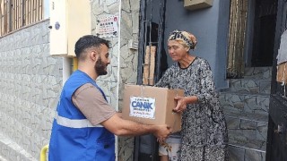 Canik'te Zorlu Günler Dayanışmaya Aşılıyor 