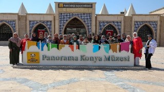 KUZEM'n işitme engelli kursiyerleri Konya'da buluştu