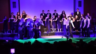 Manisa Büyükşehir Belediyesi Çok Sesli Korosu'ndan Muhteşem Konser