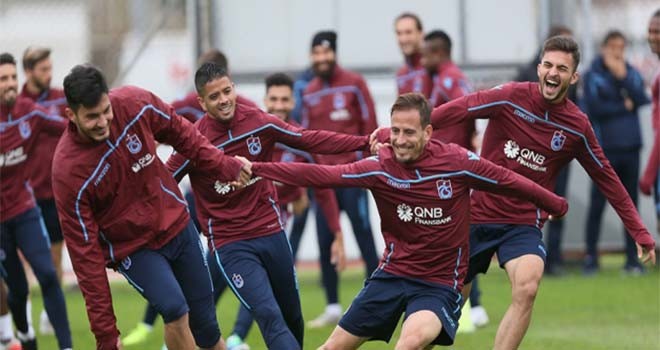 Trabzonspor Fenerbahçe'ye karşı iç saha kozunu kullanacak !